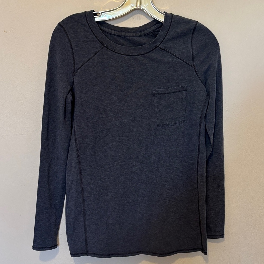 lululemon athletica Charcoal Long Sleeve Tee